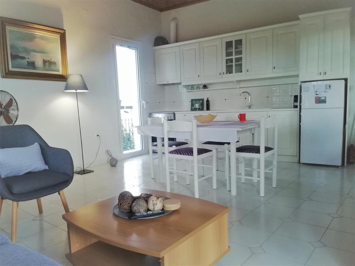 Petrochori Memories House- Floor 1 Villa Bagian luar foto